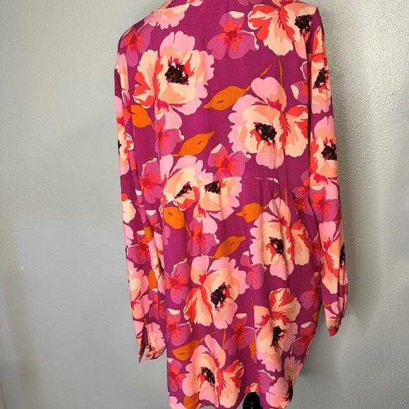 DR 2 Floral Blouse NWOT Size XXL , Fashionable Lghtweigth - Picture 2 of 8